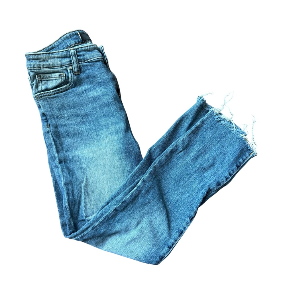 Kut from the Kloth Catherine Sz 2 Medium Wash Raw Hem Boyfriend Distressed Jeans